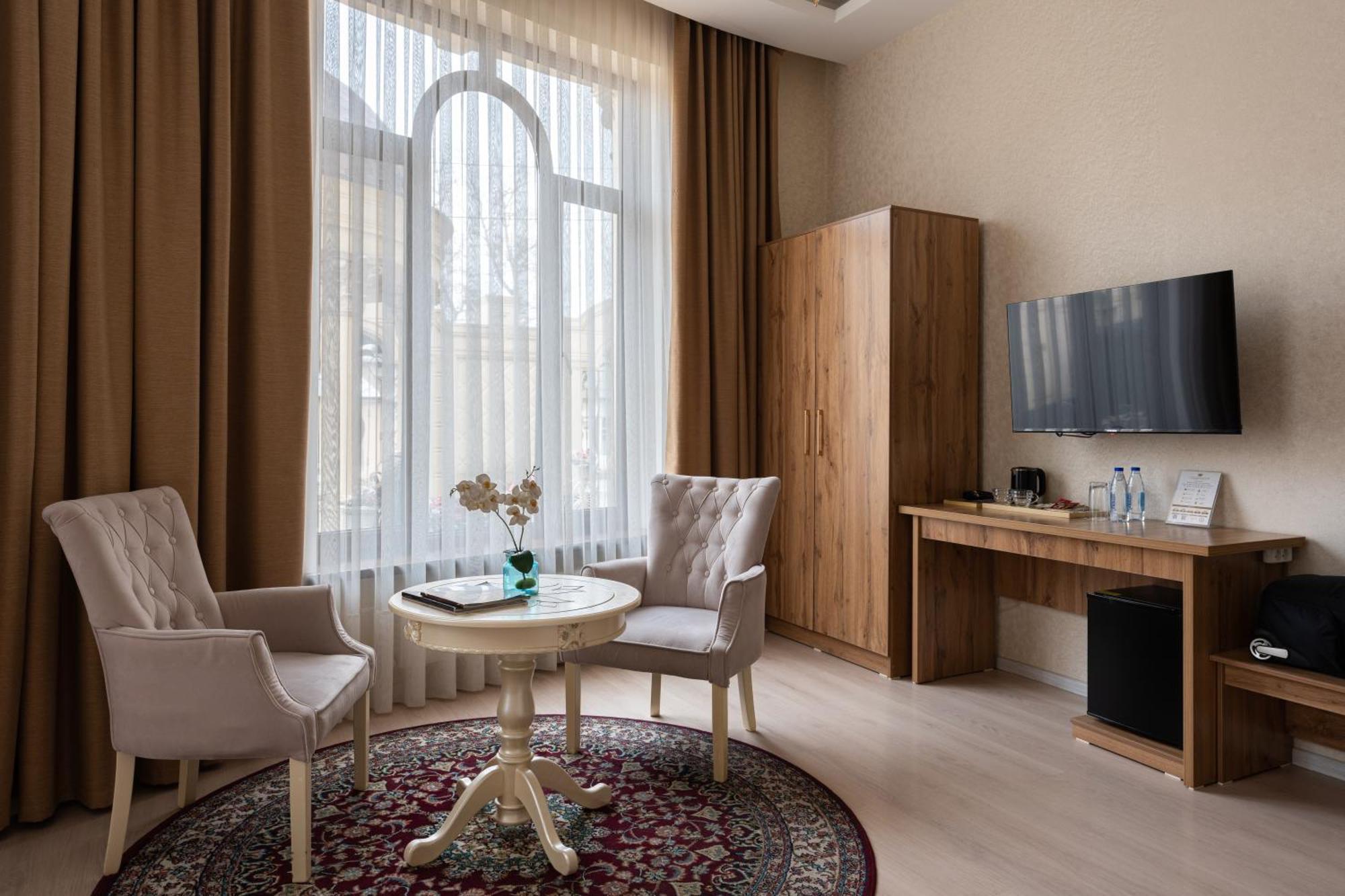 Shoxjahon Hotel - 600 Mbps Internet Tasjkent Buitenkant foto
